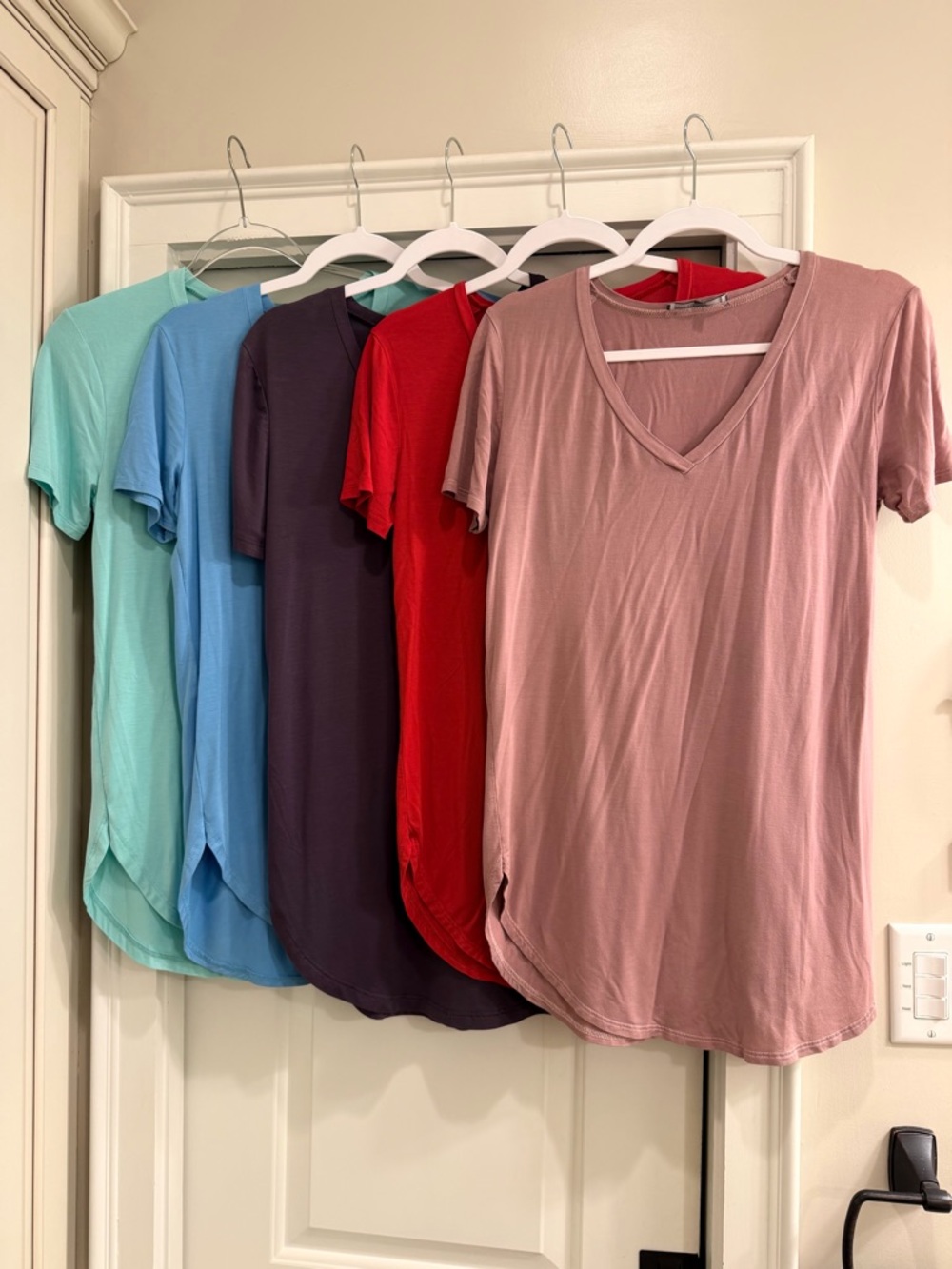 Emma’s Closet V-Neck Tunic Shirt Bundle - Picture 2 of 11